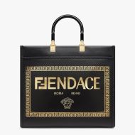 Fendi Medium Sunshine Shopper Bag In Fendace Logo Calf Leather Black
