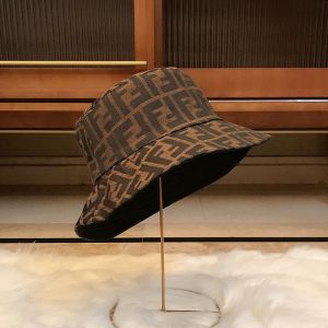Fendi FF Bucket Hat In Fabric Black