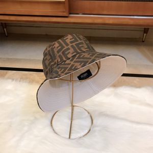 Fendi FF Bucket Hat In Fabric White